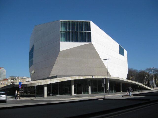 Casa de la música Porto, Rem Koolhaas, Arquitectura Contemporánea